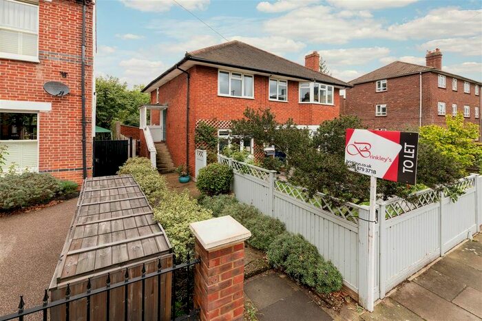 2 Bedroom Maisonette To Rent In Haydon Park Road, Wimbledon, Wimbledon, SW19