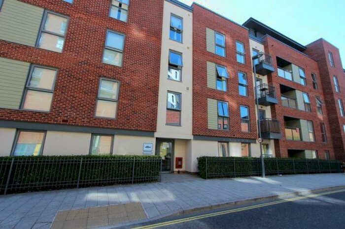 1 Bedroom Apartment To Rent In John Thornycroft Road, Woolston, SO19