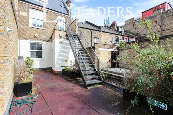 Studio To Rent In Metro Apartments, - Lewisham High Street, SE13