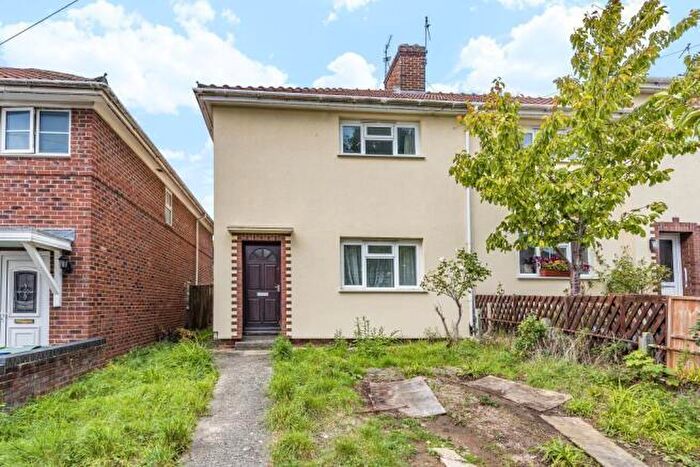 3 Bedroom Semi-Detached House To Rent In Tawney Street, East Oxford, OX4