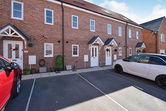 3 Bedroom Terraced House To Rent In Bounty Drive, Kingswood, Hull, East Yorkshire, HU7