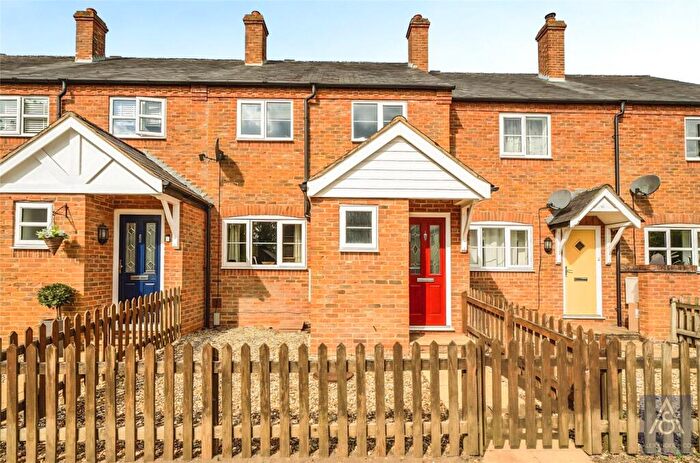 3 Bedroom Terraced House For Sale In High Street, Whittlebury, Towcester, NN12