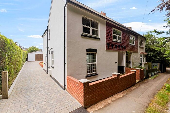 4 Bedroom Semi-Detached House For Sale In Forge Path, Whitfield, Dover, CT16