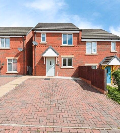 2 Bedroom Semi Detached House To Rent In Highfield Avenue, Langwith Junction, Mansfield, NG20