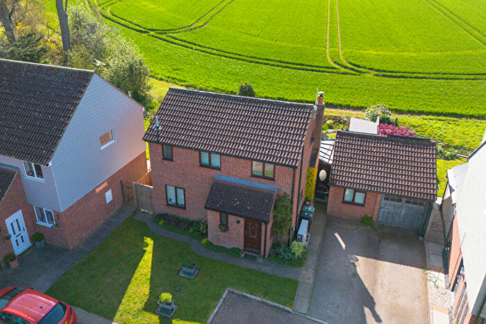 3 Bedroom Detached House For Sale In Willetts Field, Great Sampford, Saffron Walden, Essex, CB10