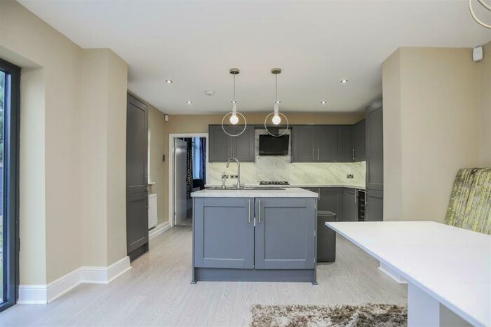 3 Bedroom Detached House To Rent In Deans Road, Swinton, Manchester, M27