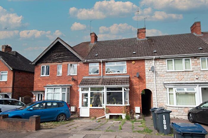 3 Bedroom Terraced House For Sale In Gracemere Crescent, Birmingham, West Midlands, B28