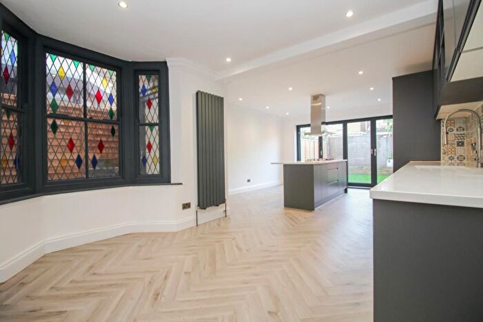 3 Bedroom Terraced House To Rent In Faringford Road, Stratford, London, E15