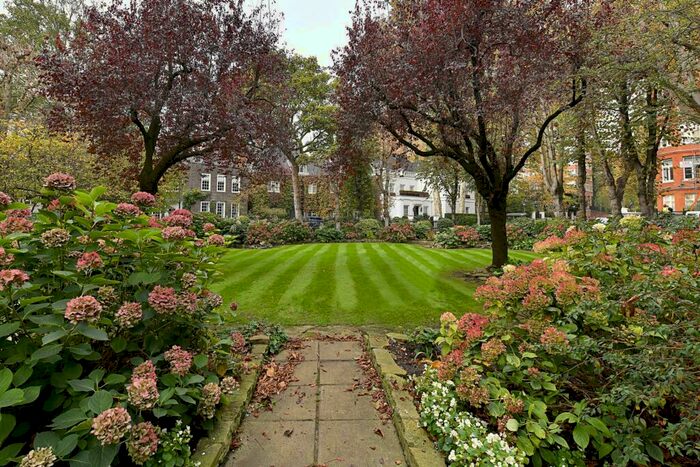 3 Bedroom Flat To Rent In Gloucester Avenue, Primrose Hill, NW1