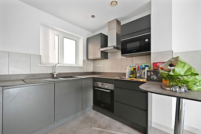 1 Bedroom Flat To Rent In Oxford Road, Luton, LU1