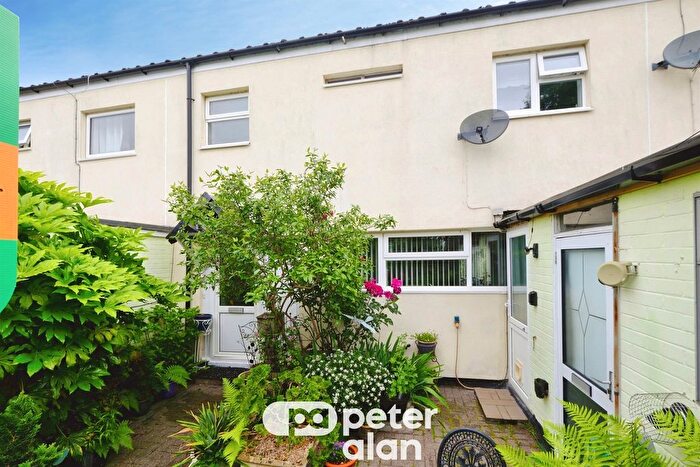 3 Bedroom Terraced House For Sale In Clawdd Du, Monmouth, NP25