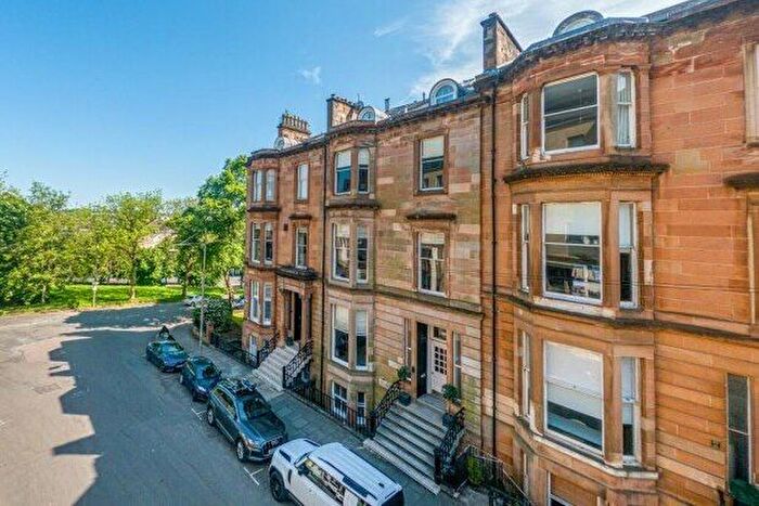 3 Bedroom Flat To Rent In Lynedoch Place, Glasgow, G3