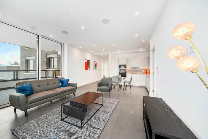 2 Bedroom Flat To Rent In New Tannery Way, London, SE1