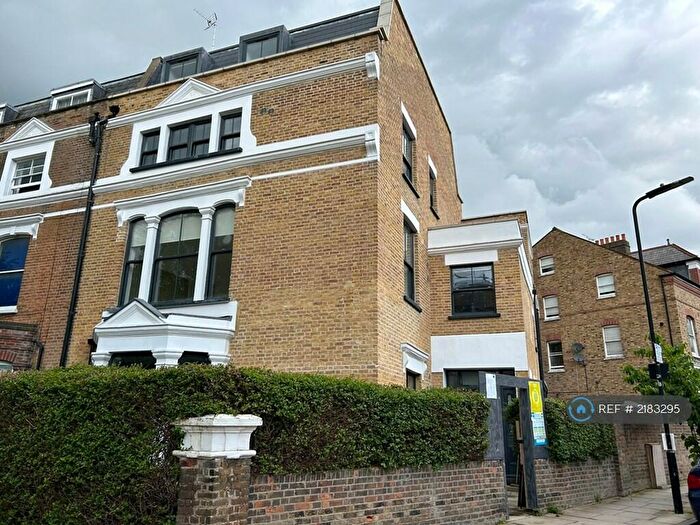 2 Bedroom Flat To Rent In Princess Crescent, London, N4