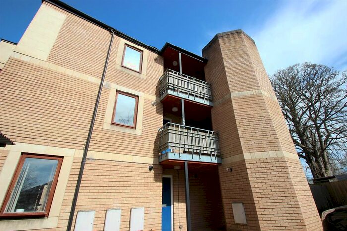 2 Bedroom Flat To Rent In Hertford College, Graduate Centre, OX1