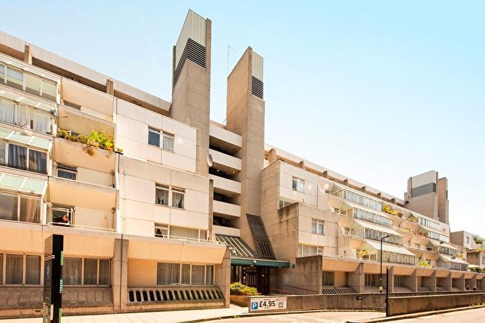 2 Bedroom Maisonette For Sale In Brunswick Centre, Bloomsbury, WC1N