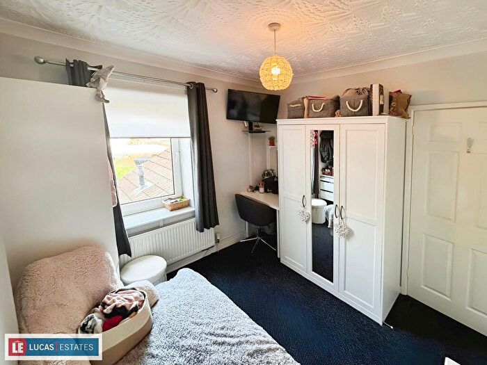 3 Bedroom Terraced House For Sale In Rhosnewydd Terrace, Gordon Road, NP12