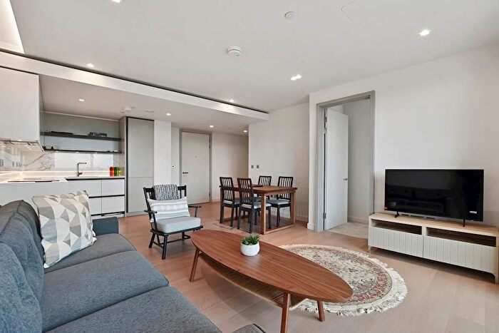 3 Bedroom Flat To Rent In Garrett Mansions, West End Gate, London, W2