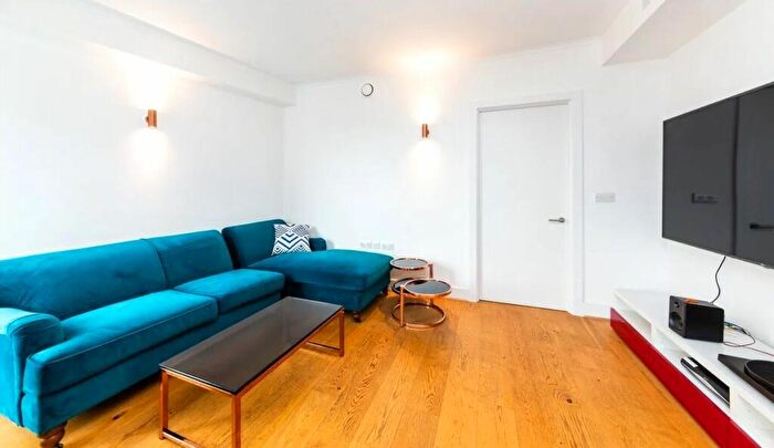 2 Bedroom Flat To Rent In Juxon Street, SE11