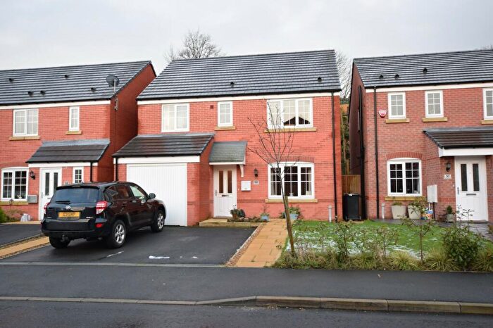 4 Bedroom Detached House To Rent In Storey Road, Disley, SK12