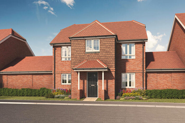 4 Bedroom Detached House For Sale In Orchard Gardens, Park Street, AL2