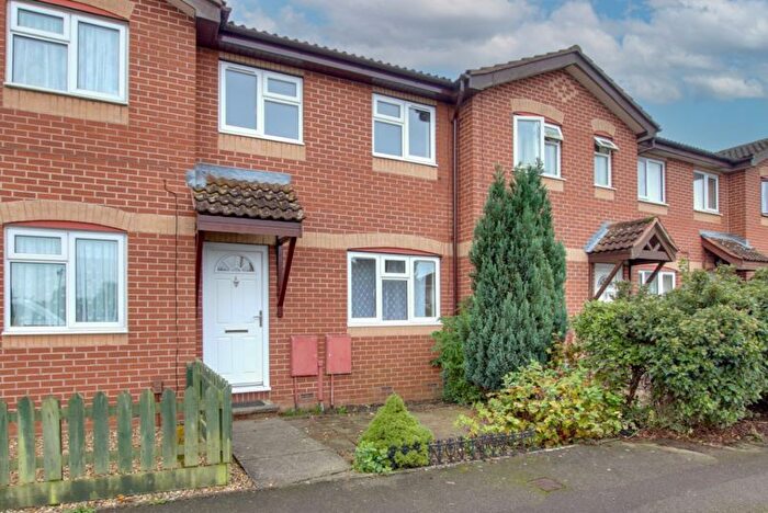 3 Bedroom Terraced House To Rent In Orchard Road, Trowbridge, BA14