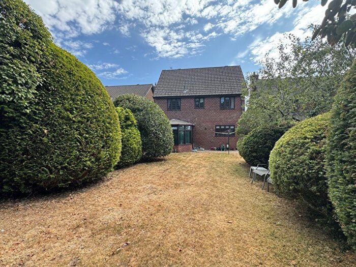 4 Bedroom Detached House For Sale In Shaw Drive, Sandford, Wareham, BH20 - Photo 11