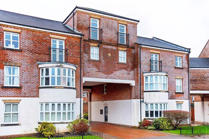 2 Bedroom Flat For Sale In Dorchester Avenue, Walton-Le-Dale, PR5