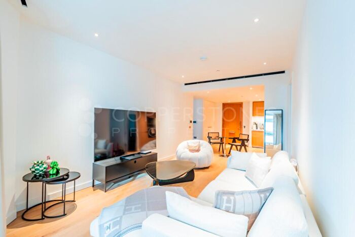 2 Bedroom Apartment To Rent In Wilshire House, Prospect Way, SW11