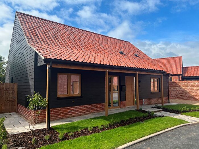 3 Bedroom Detached Bungalow For Sale In Broadgate Close, Northrepps, Cromer, NR27