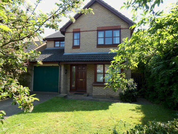 4 Bedroom Property To Rent In Woodhead Drive, Cambridge CB4