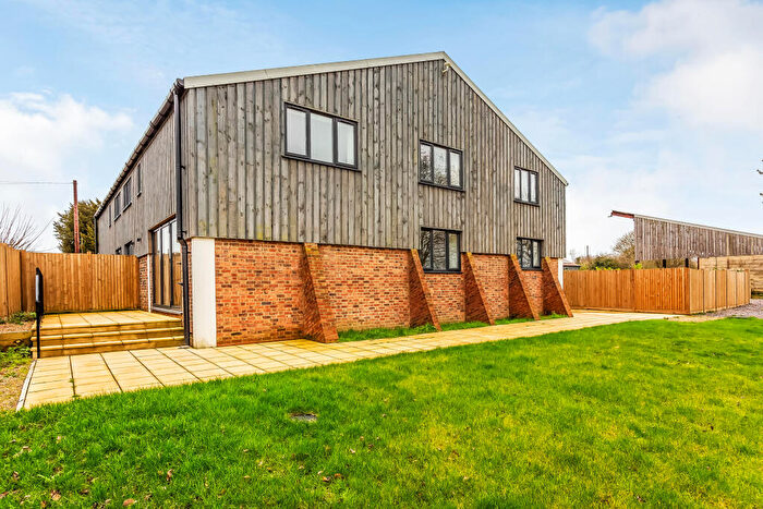 3 Bedroom Barn Conversion For Sale In Crowhurst Lane, Lingfield, Surrey, RH7