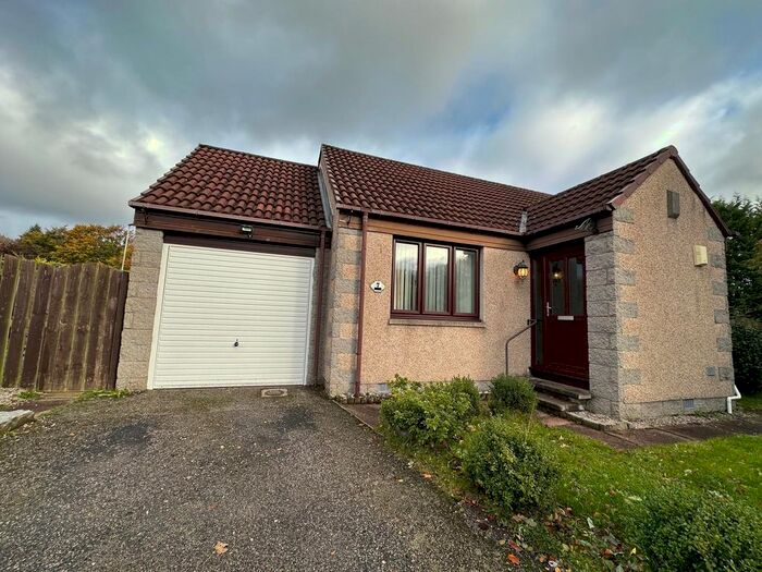 2 Bedroom Bungalow To Rent In Callum Park, Kingswells, Aberdeen, AB15