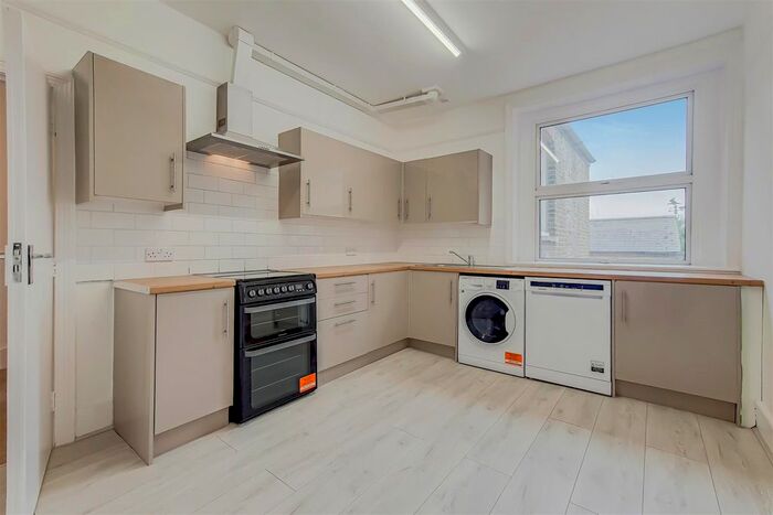 4 Bedroom Maisonette To Rent In Crown Road, St Margarets, Twickenham, TW1