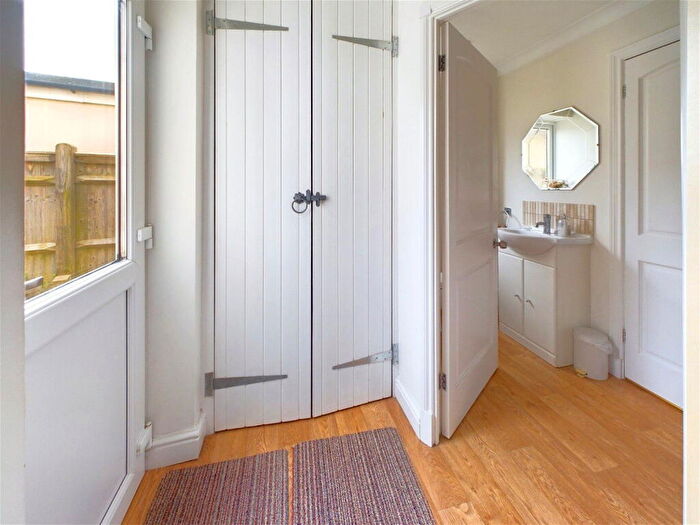 4 Bedroom Detached House For Sale In Old Fort Road, Shoreham By Sea, BN43