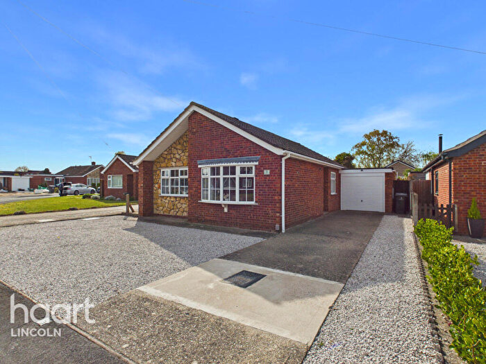 3 Bedroom Detached Bungalow For Sale In Pateley Moor Close, North Hykeham, LN6