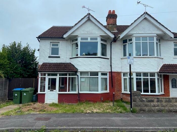 6 Bedroom House To Rent In Merton Road, Southampton, SO17