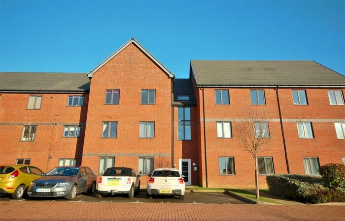 2 Bedroom Apartment To Rent In Kirkistown Close, Rugby, CV21
