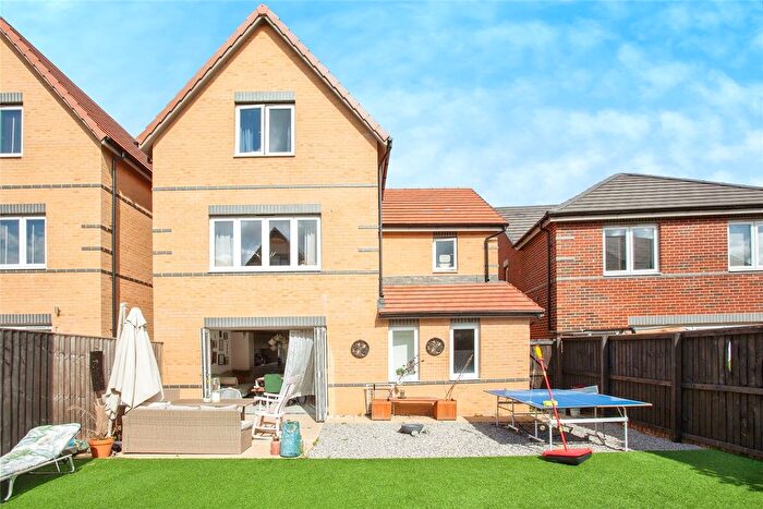 4 Bedroom Detached House For Sale In Snowdrop Gardens, Carlton-In-Lindrick, Worksop, Nottinghamshire, S81
