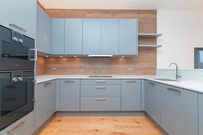 2 Bedroom Apartment To Rent In Park Quadrant, Glasgow, Glasgow City, G3