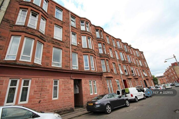 1 Bedroom Terraced House To Rent In Torrisdale Street, Queens Park, G42
