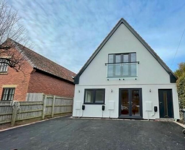 2 Bedroom Flat To Rent In Church Street (Rear Ground), Cropwell Bishop, NG12