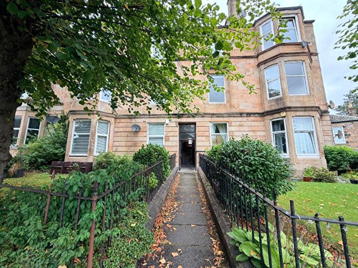 3 Bedroom Flat To Rent In Dunard Road, Rutherglen, South Lanarkshire, G73