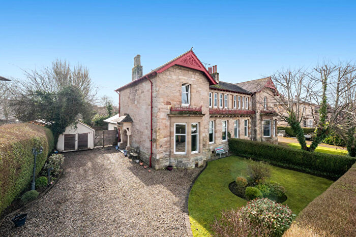 4 Bedroom Semi Detached House For Sale In Ralston Avenue, Crookston, G52