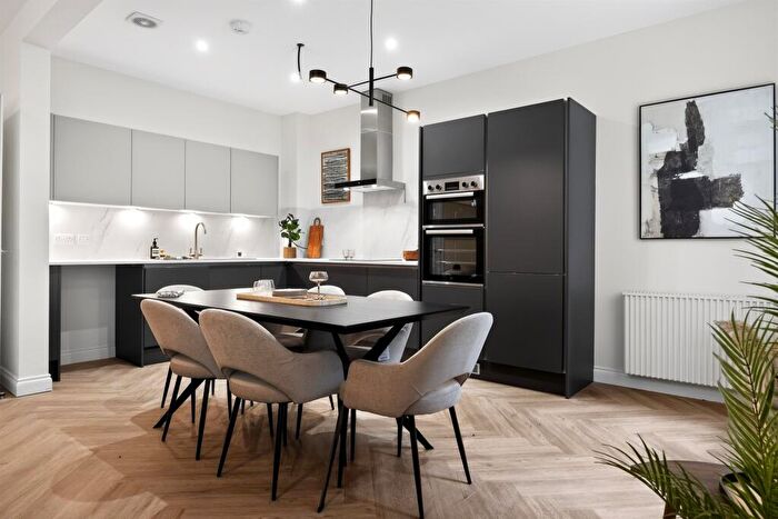 2 Bedroom Apartment For Sale In Priory Park, Main Road, Castlehead, Paisley, PA2