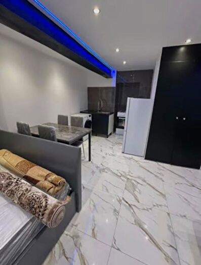 Studio To Rent In Chippenham Road, London, W9