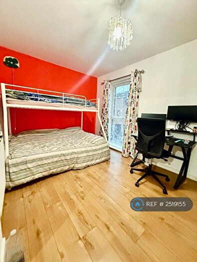 2 Bedroom End Of Terrace House To Rent In Fullerton Avenue, Essex, RM8