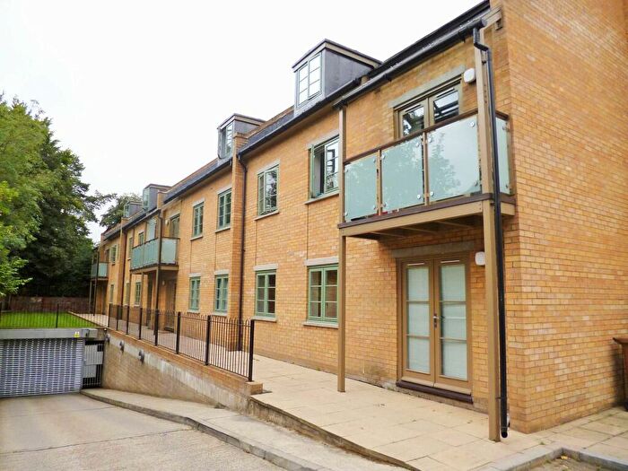 2 Bedroom Flat To Rent In Starlingsbridge, Nightingale Road, Hitchin, SG5