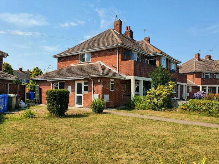 2 Bedroom Flat To Rent In Clifton Road, Fishtoft, Boston, PE21