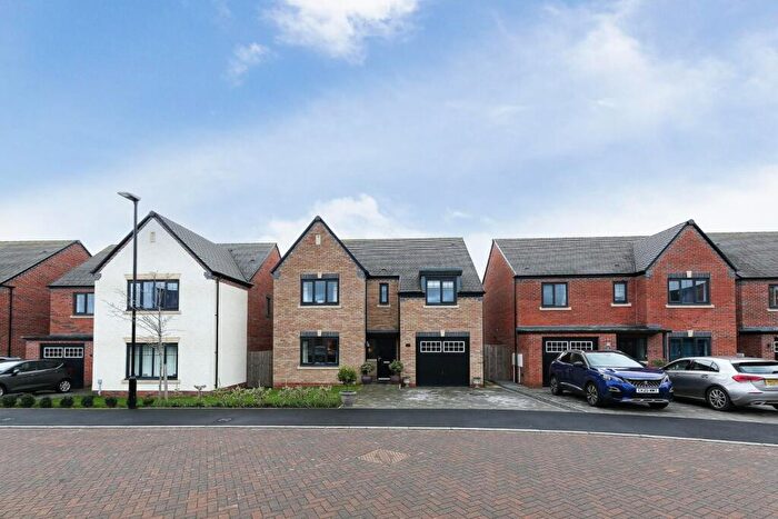 4 Bedroom Detached House For Sale In Acres Court, Moorfields, NE12
